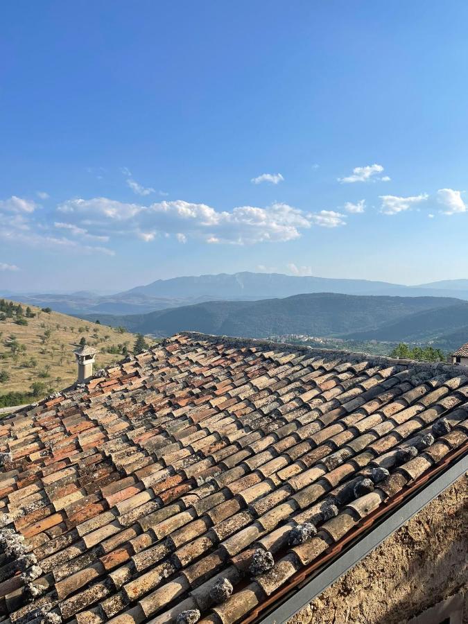 La Casa Di Mezzo Villa Calascio Kültér fotó